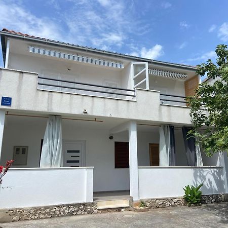 Apartmani Mara Rogoznica Rogoznica  Bagian luar foto