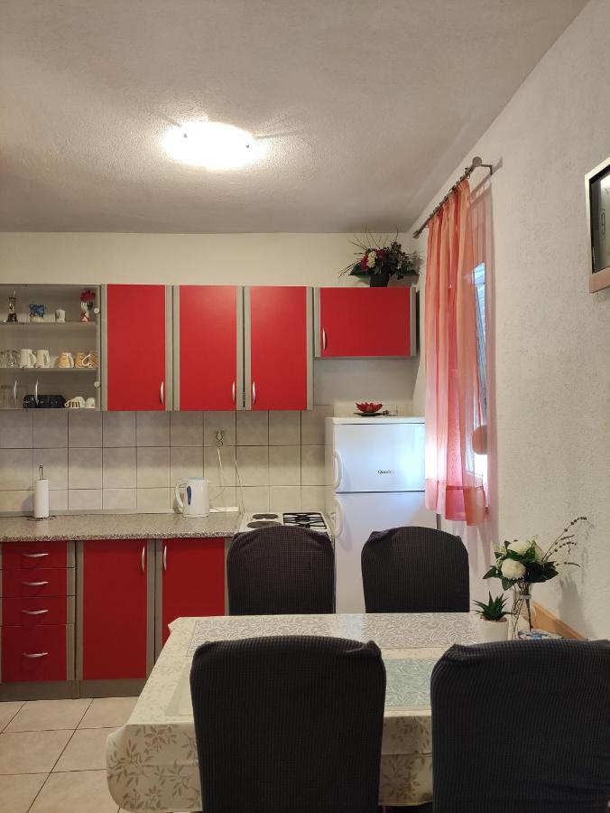 Apartmani Mara Rogoznica Rogoznica  Bagian luar foto