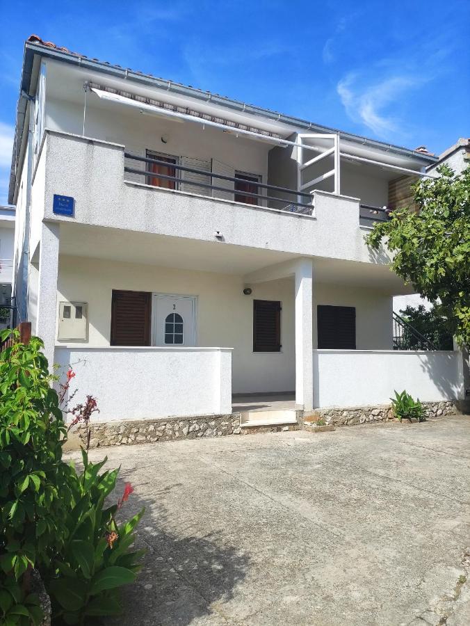 Apartmani Mara Rogoznica Rogoznica  Bagian luar foto