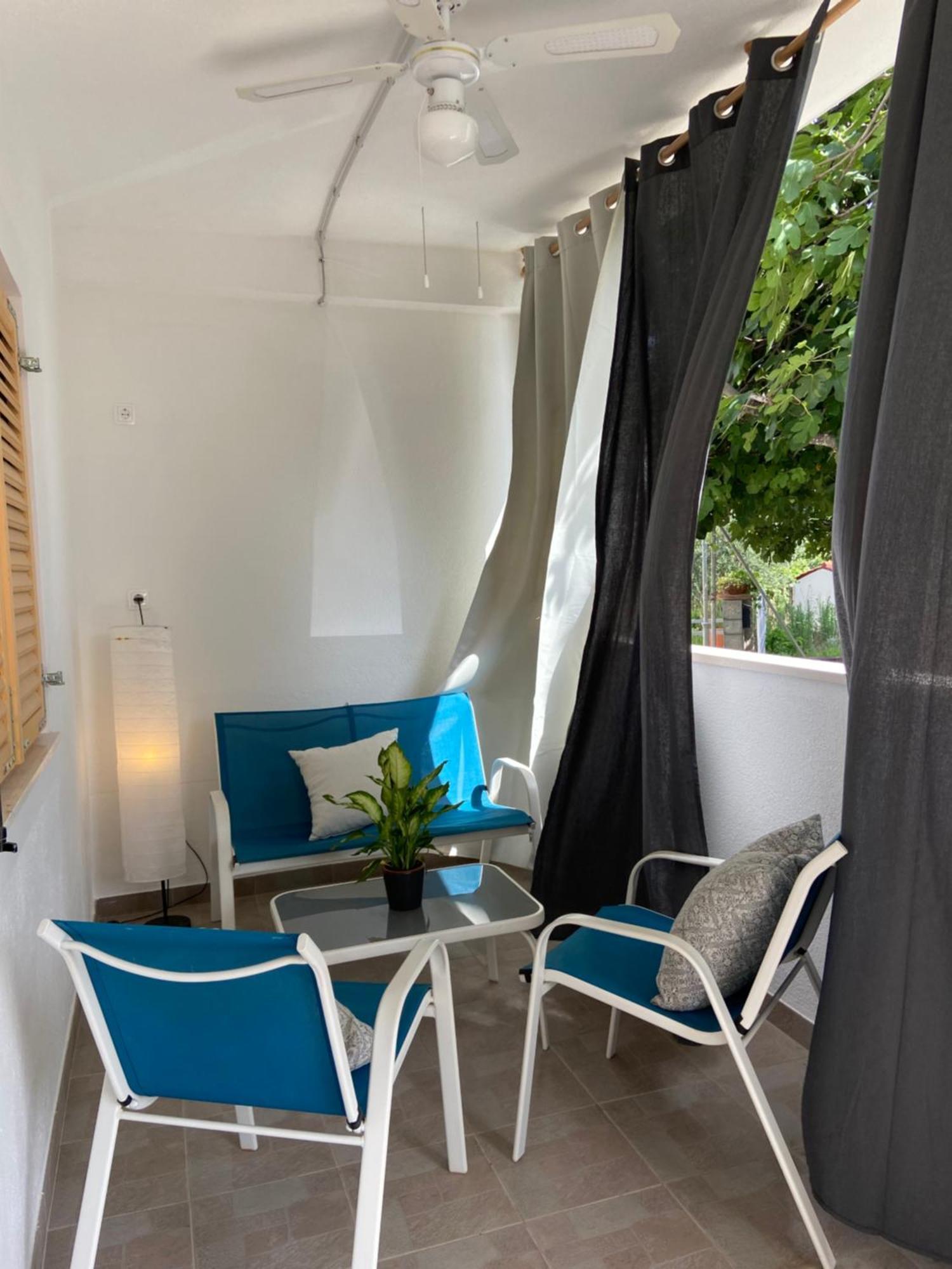Apartmani Mara Rogoznica Rogoznica  Bagian luar foto