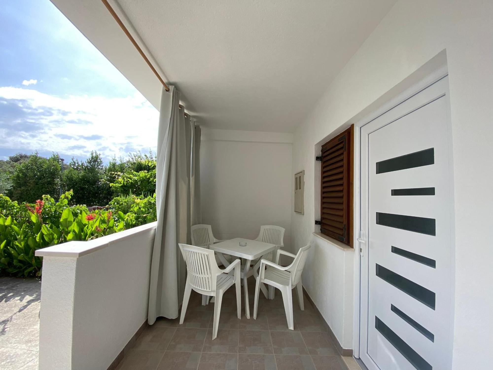 Apartmani Mara Rogoznica Rogoznica  Bagian luar foto